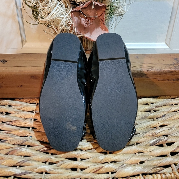 Vintage Enzo Puffy Bow Patent Leather Shoes - Picture 9 of 9